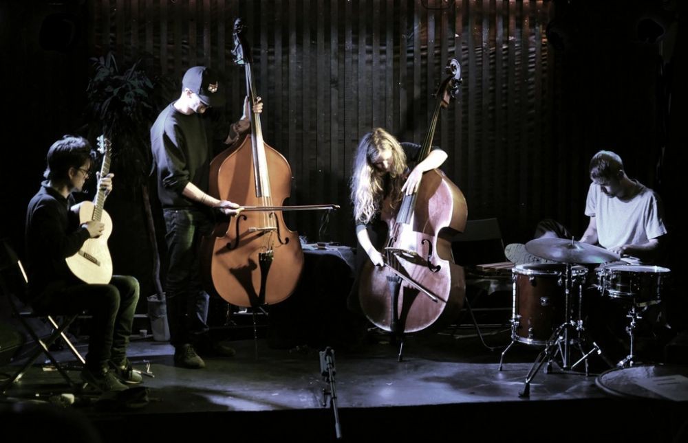 Sult (Oslo/San Francisco, USA), Voicehandler (San Francisco, USA)