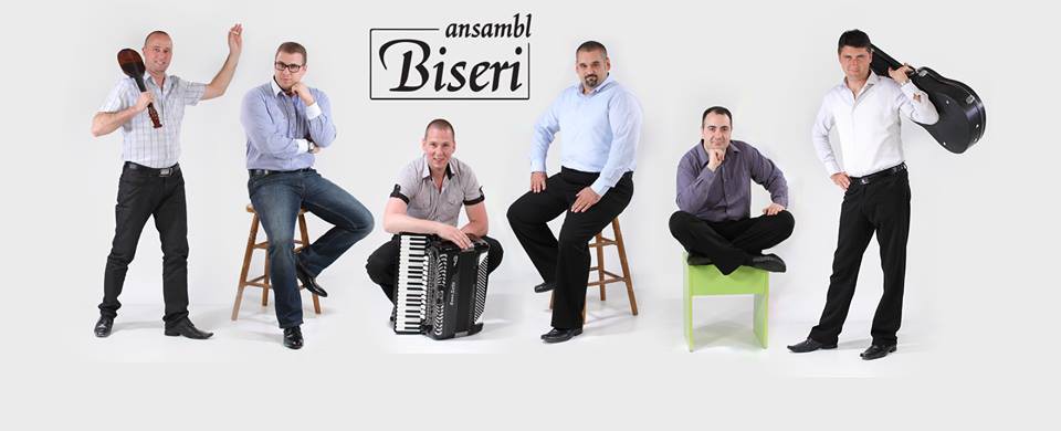 Veče sa tamburašima