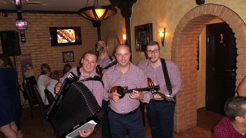 Tamburaško veče uz ansambl Biseri