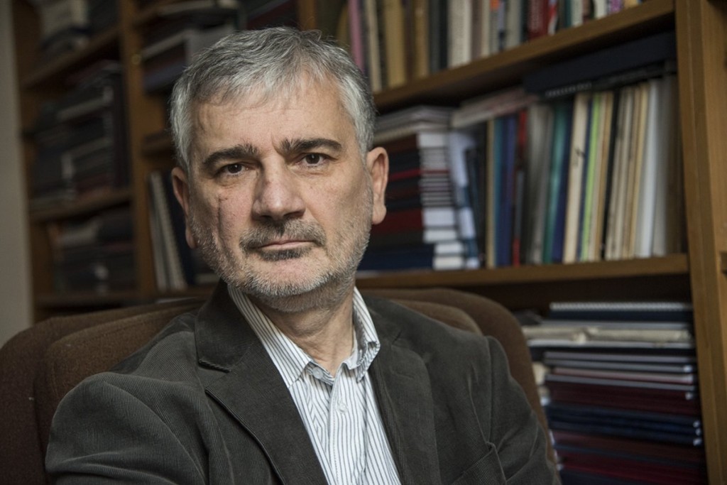 Književne večeri u Krupari:Zoran Paunović i knjiga "Bob Dilan - poetika odmetništva"