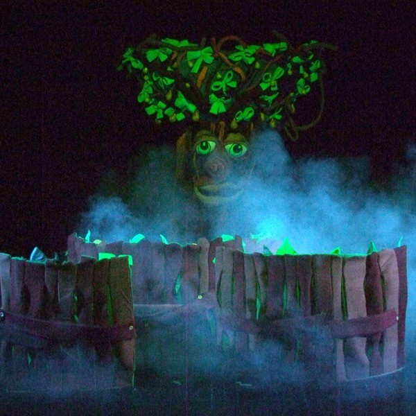 Ekološki mjuzikl: „Pao s kruške”