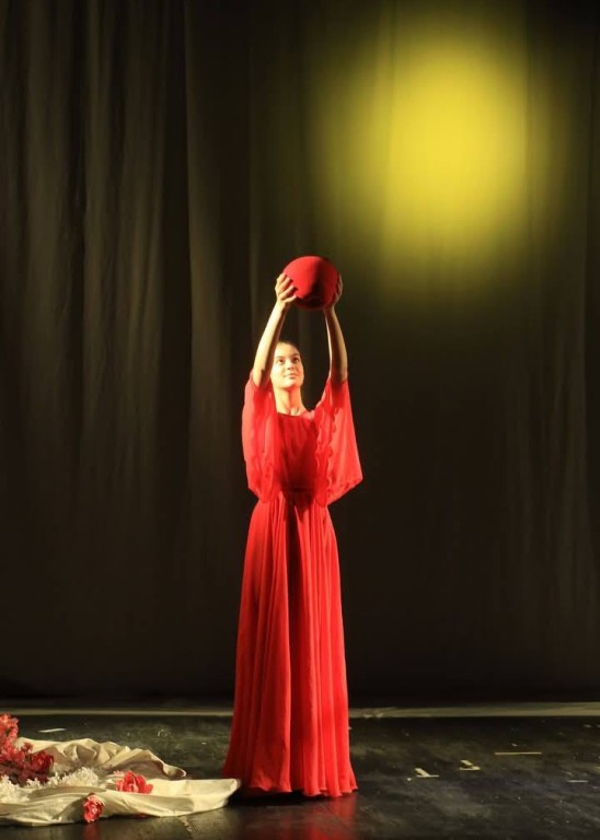 Izmena u repertoaru Dečjeg pozorišta: predstava „Rod” umesto najavljene predstave „Pipi Duga Čarapa”