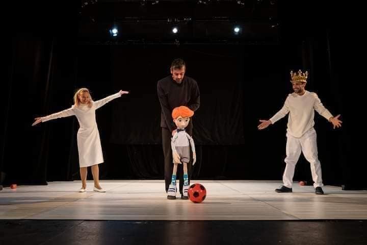 Predstava za decu i roditelje: „IGRAJ SE SA MNOM!”