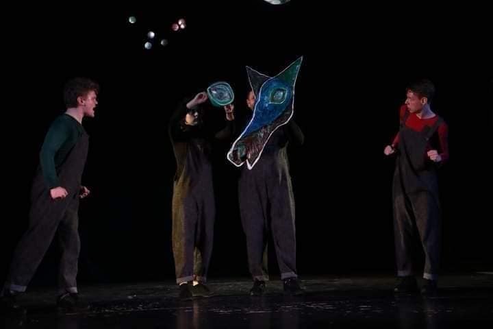 Előadás gyerekeknek: „ÁRKON INNEN, BOKRON TÚL”