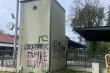 Devastiran pothodnik i zgrada pothodnika grafitima - Palić