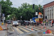 Podignuti semafori na pešačkom prelazu koji povezuje Korzo i plato kod Sokolskog doma