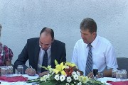 Potpisani ugovori za dva projekta u Hajdukovu