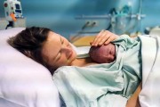 Klizma, epiziotomija, indukcija: trudnice bi mogle same da odlučuju, ali im je potrebno više informacija
