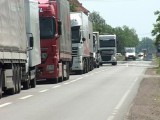 Kolone kamiona i do 5 kilometara