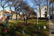 Projekat "Urban Green" - postavka skulpture i akcija ozelenjavanja javne površine