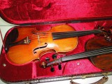 Sprečeno krijumčarenje violina sa kraja 19. veka