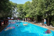 Leto na "Campingu" - kupanje, letnje žurke i zabavni sadržaji za sve generacije