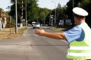 Policija za 7 dana sankcionisala 372 i isključila iz saobraćaja 17 vozača
