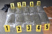 Zaplenjeno 10 kilograma marihuane, skrivene u vozilu