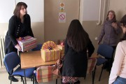 Donacija Unije žena SNS đacima škole "Žarko Zrenjanin"