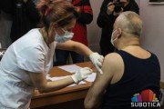 Gradonačelnik Stevan Bakić primio vakcinu
