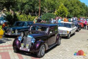 Održana izložba starih automobila