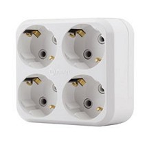 Razvodnik 4 gnezda sa uzemljenjem u uticnicu makel