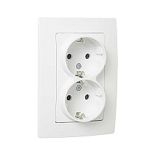 Prikljucnica dvopolna dupla Kare natural Lilium