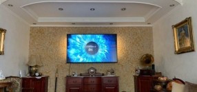 Trg Cara Jovana Nenada 4