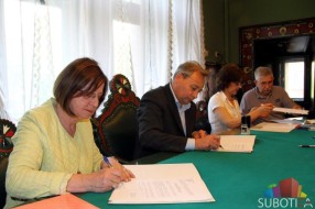 Konačno dogovor prosvetara i grada