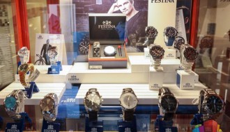 Neodoljiva ponuda - rasprodaja satova i nakita u prodavnici "Romansson"