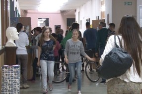 Medicinska škola upisuje 6 odeljenja