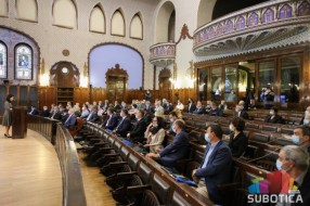Odbornici jednoglasni, Subotica dobija tri nova spomenika