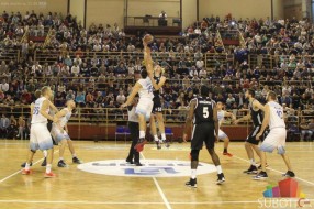 Košarkaši Spartaka u tesnom meču poraženi od Partizana (89:92)