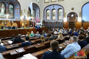 Sutra 7. sednica Skupštine grada, pred odbornicima 34 tačke dnevnog reda