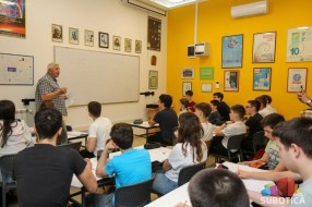 Profesor dr Vojislav Andrić održao predavanje mladim talentovanim matematičarima