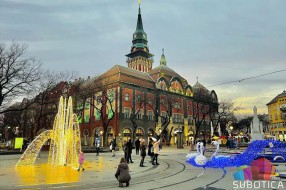 Radno vreme za Badnji dan i Božić po gregorijanskom kalendaru