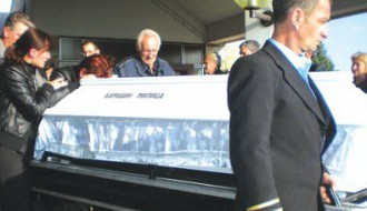 Smrt stigla iz „mercedesa“?