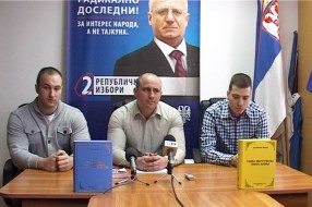 Šešelj za vikend na tribini u Subotici