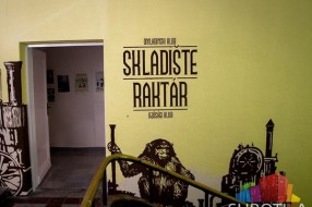 "Demokratija-epizodna misterija" u "Skladištu"