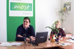 Almaši: Preispitati rad Vodovoda i Biznis inkubatora