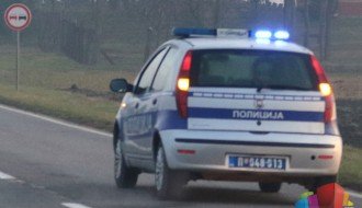 Poginule dve osobe, 14 povređeno u saobraćajnim nezgodama tokom protekle sedmice