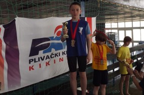Odličan nastup plivača Spartaka na međunarodnom plivačkom mitingu u Kikindi