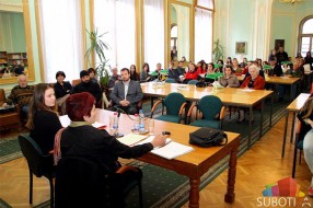Pokrenuta peticija da se u škole uvedu teme o znamenitim ženama