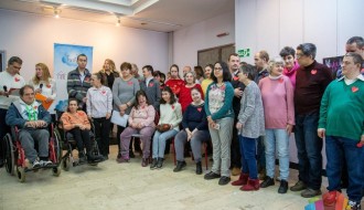 Kreativnost koja inspiriše: umetnički radovi korisnika Dnevnog boravka „Kolevka“ na Otvorenom univerzitetu