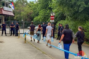 Protest ispred vodovoda: "Voda je pravo, a ne luksuz"