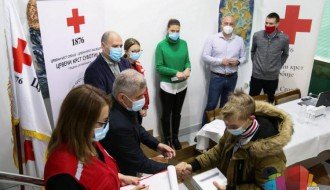 Tablet računari za decu iz hraniteljskih porodica