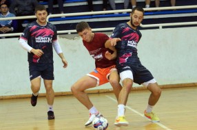 Počinje 52. Novogodišnji turnir u malom fudbalu, za pehar u Bajmoku boriće se 16 ekipa