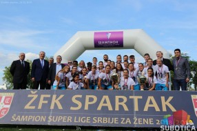 "Golubice" proslavile šampionsku titulu