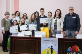 Duvanski proizvodi u očima đaka