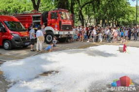 Vatrogasci u petak sa građanima u centru