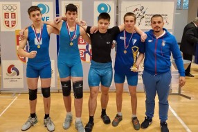 Dizanje tegova: Spartak prvak Srbije u dve uzrasne kategorije