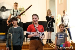 Muzičko obrazovanje značajno u razvoju deteta