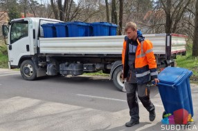 Od utorka počinje podela plavih kanti u Višnjevcu i Bačkom Dušanovu