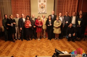 Dodeljene nagrade lekarima koji su „ponovo pokrenuli srce“